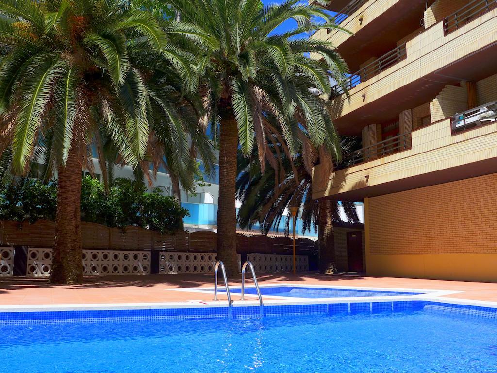 Rentalmar Azahar Salou Extérieur photo