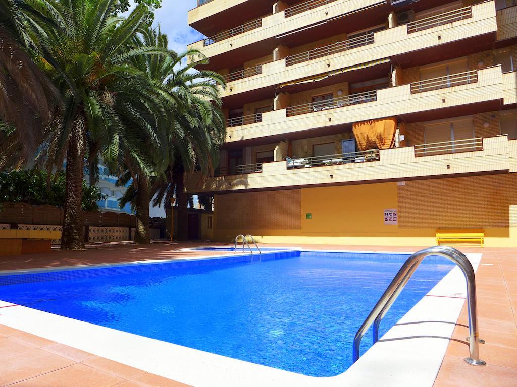 Rentalmar Azahar Salou Extérieur photo