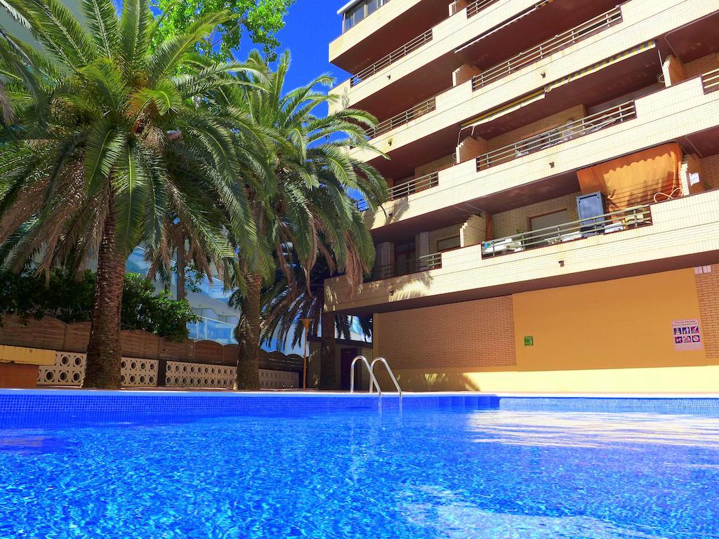 Rentalmar Azahar Salou Extérieur photo