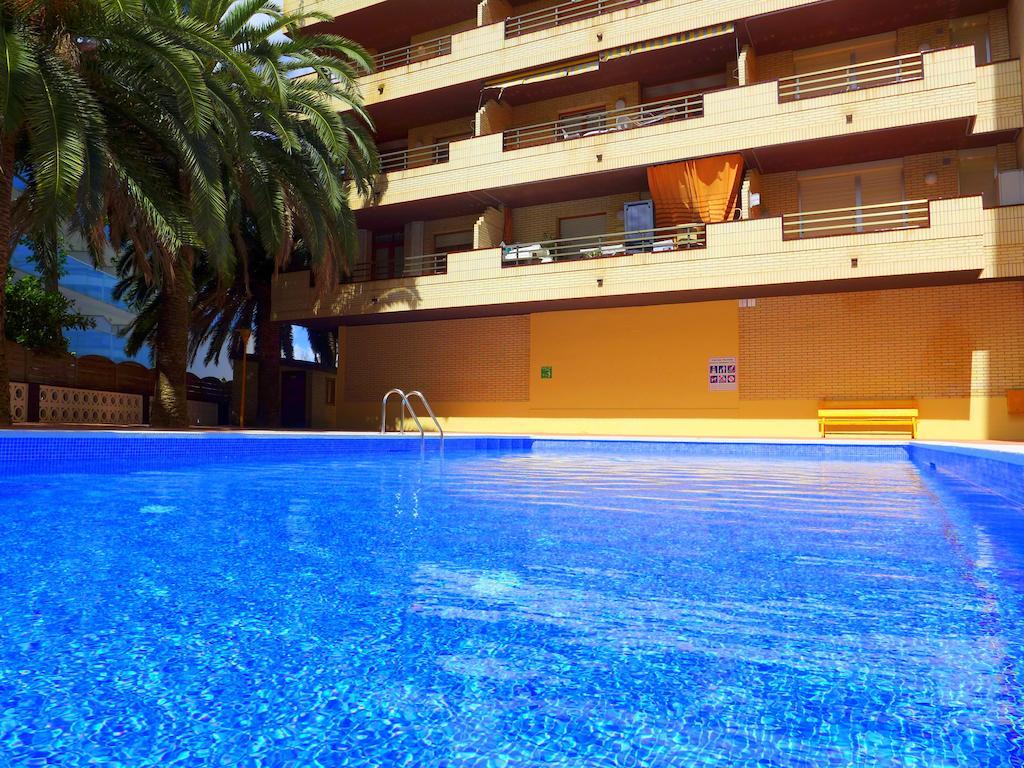 Rentalmar Azahar Salou Extérieur photo
